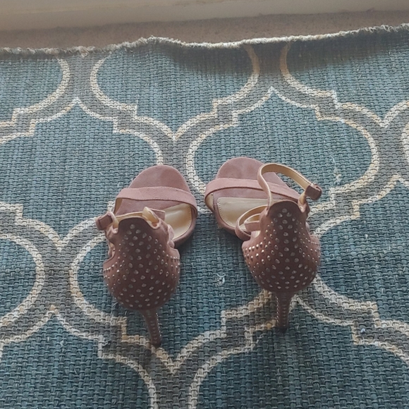 !!!!! SOLD!!!!!!!Michael kors Studded heel - Picture 3 of 4